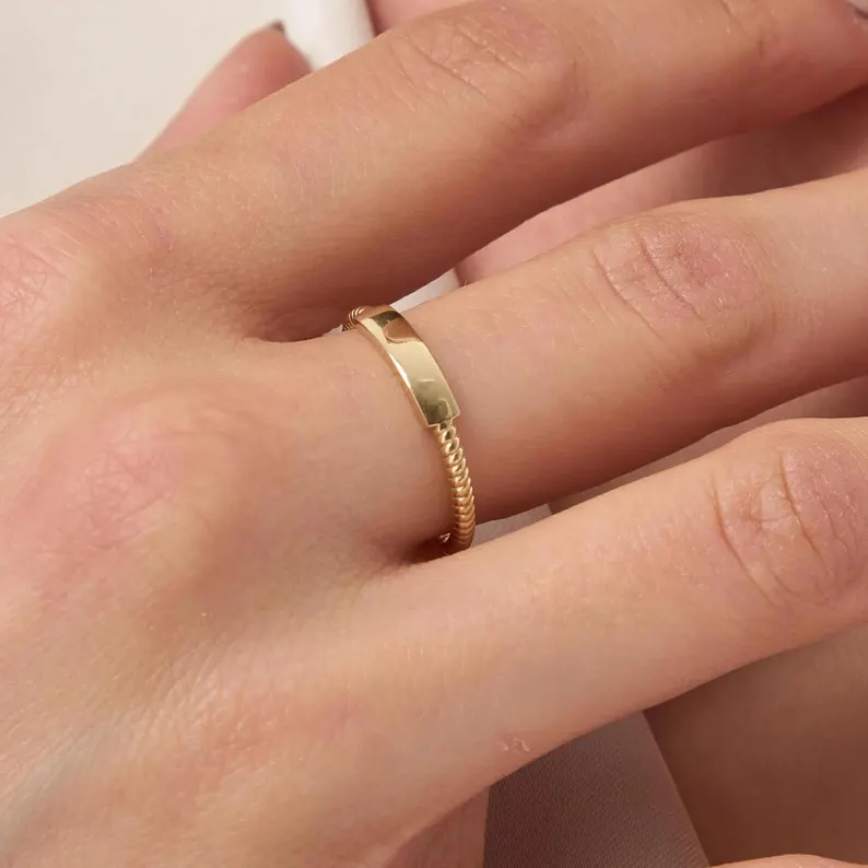 Twisted Band Ring - Image 2