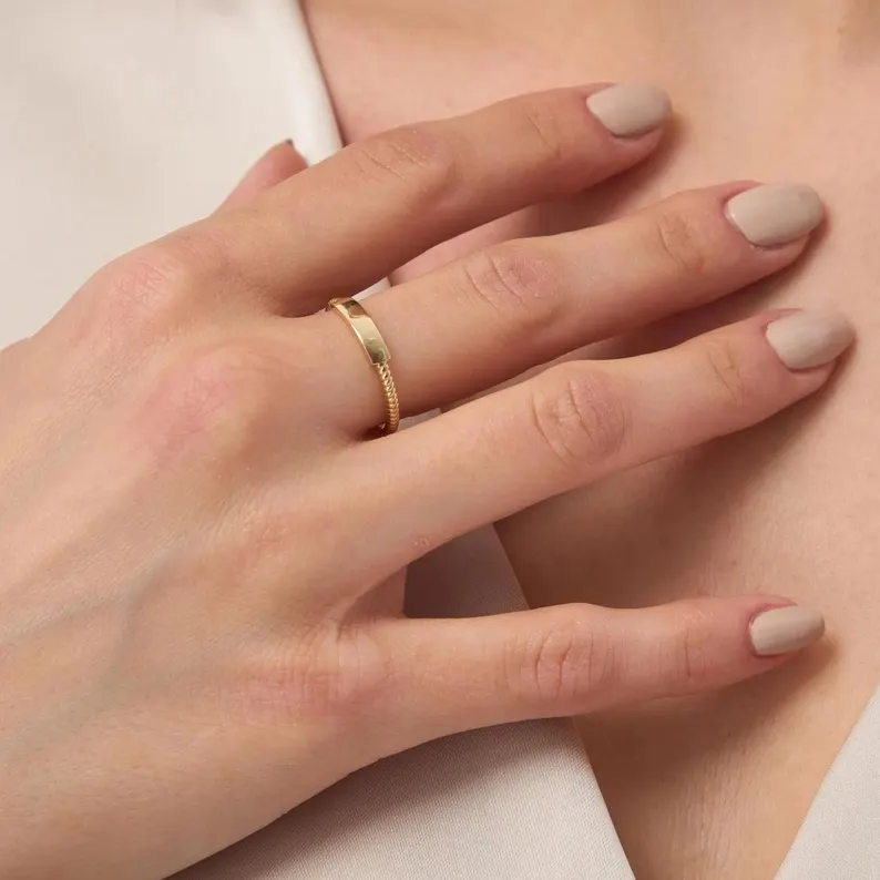 Twisted Band Ring - Image 5